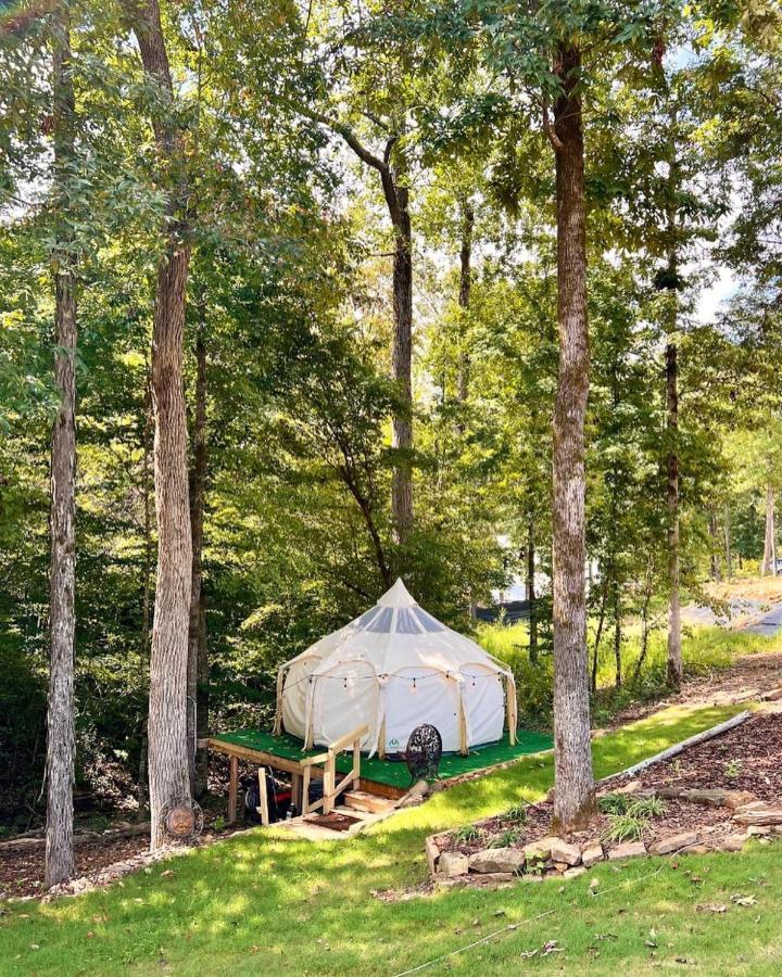 The Aries-A Stargazing, Luxury Glamping Tent Rogersville Exterior photo